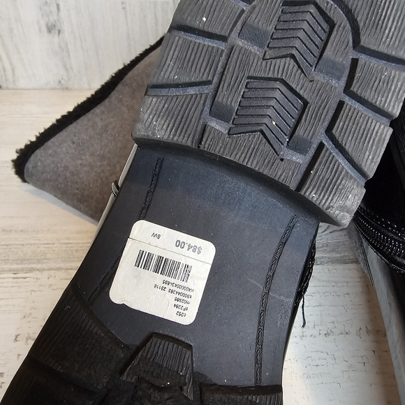 Women's Catherines Black & Gray Boots Side Zipper Mid Calf 8W Fleece Lined - Picture 11 of 11